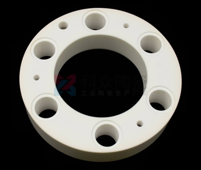 氧化鋁陶瓷的透光性與什么因素有關(guān)？（圖）