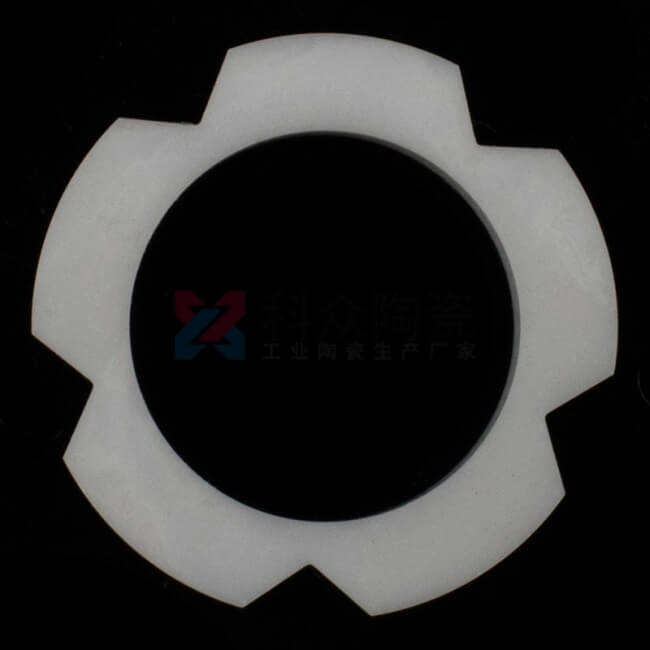 耐磨陶瓷的特點及行業(yè)應(yīng)用(最新)